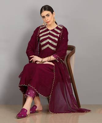 Magenta Ijaz 3