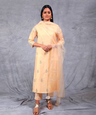 Cream Resham 1