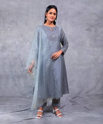 Grey Chandra 2