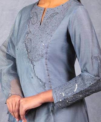 Grey Chandra 7