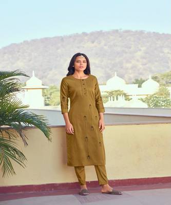 Designer Hand Work Kurti Set for Traditional Looks 1