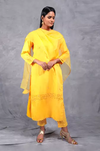 Mustard Nargis