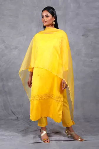 Mustard Nargis