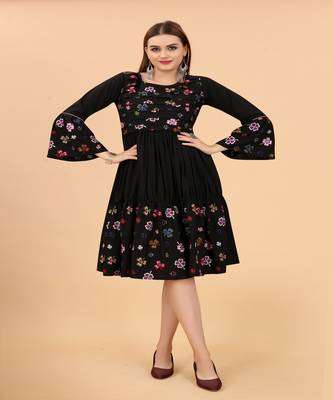 Smart And Ethnic Heavy Black Colour Kurti With Designer Embroidery Work 1