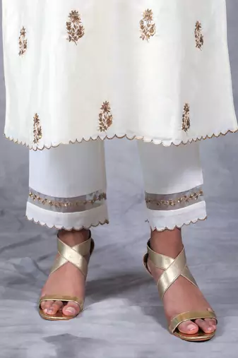 Ivory Mogra