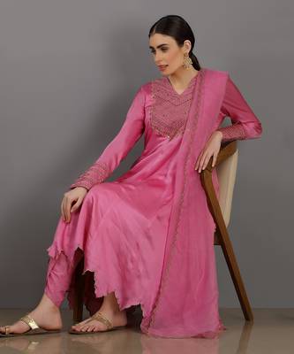Blush Pink Faiza 6