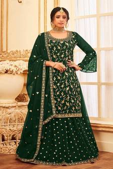 Amazing Salwaar Kameez With Heavy Jari Work For Wedding Season