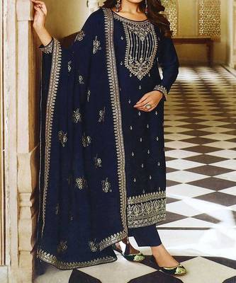 Sophesticated Blue Salwaar Kameez For Trendy And Fancy Looks 2