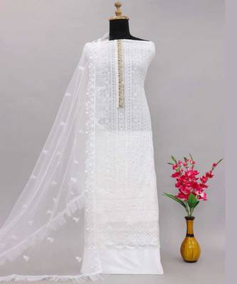 Amazing White Colour Dress For Trendy Looks In Wedding Season 3