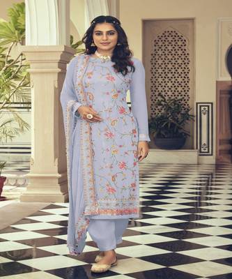 Elegant Traditional Salwaar Suit For Trendy Looks On Blue Colour 1