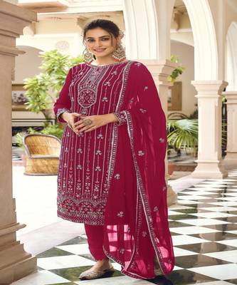Trendy And Ethnic Salwaar Kameez For Fancy And Classy Party Looks 1