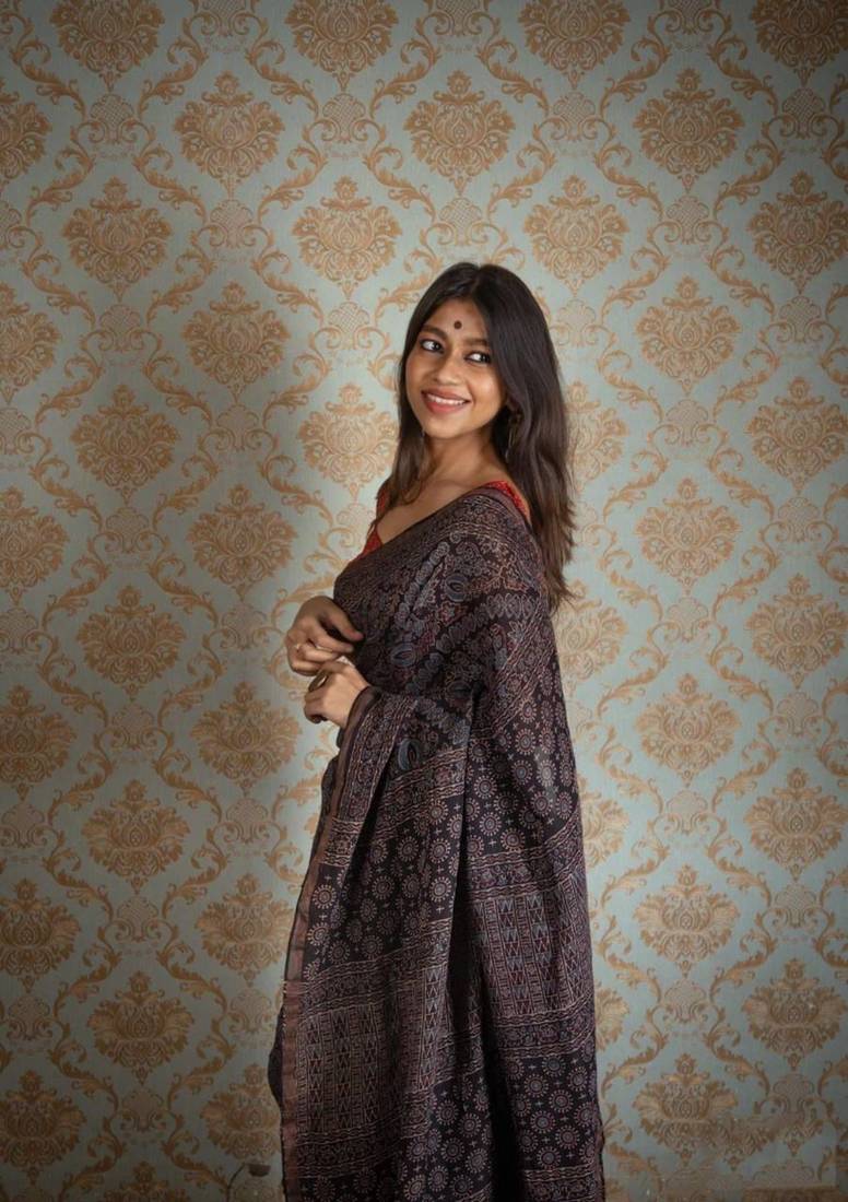 Pure Cotton Women's Sarees,Printed Cotton Sarees,Trendy Cotton Sarees ,Cotton Sarees In Jetpur, Mill Print saree
