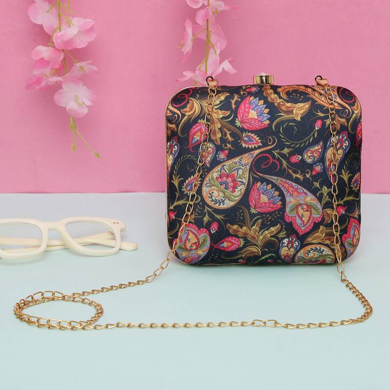 Worthy Enterprises Amazing Printed Clutch for Womens & Girls