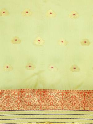 Green Woven Cotton Silk Saree With Blouse 5
