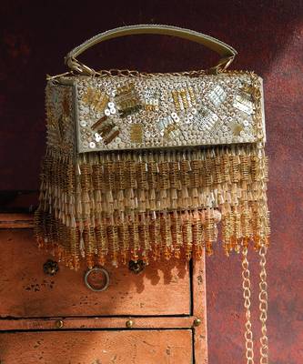 Rizuana clutch 1