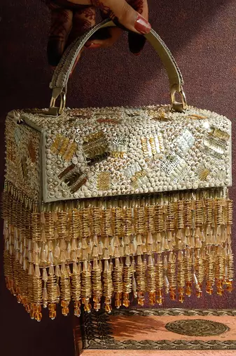Rizuana clutch