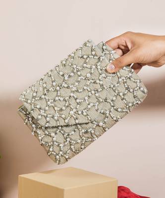 Grey shine clutch 2