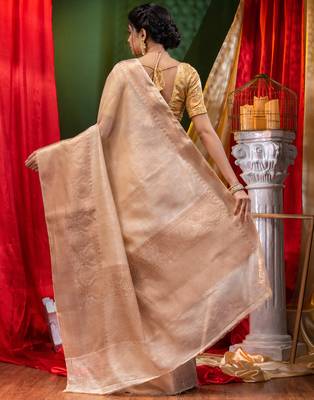 HOUSE OF BEGUMs Pure Linen Beige Saree with Blouse Piece 2