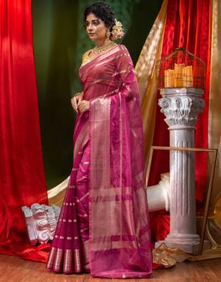 HOUSE OF BEGUMs Handloom Wine Organza Saree with Blouse Piece 3