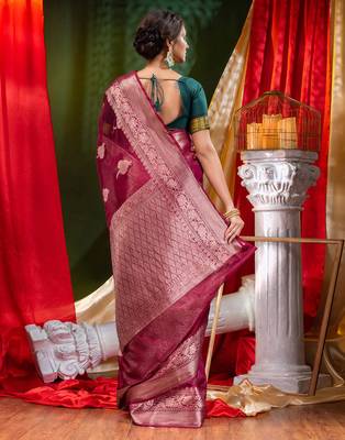 HOUSE OF BEGUMs Handloom Wine Organza Saree with Blouse Piece 2
