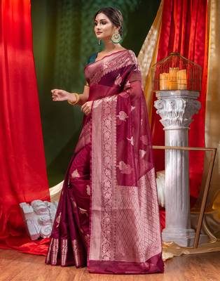 HOUSE OF BEGUMs Handloom Wine Organza Saree with Blouse Piece 3
