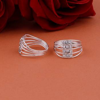 Traditional Look Silver Plated Bichhiya Adjustable Lightweight Toe Ring For Women & Girls 3