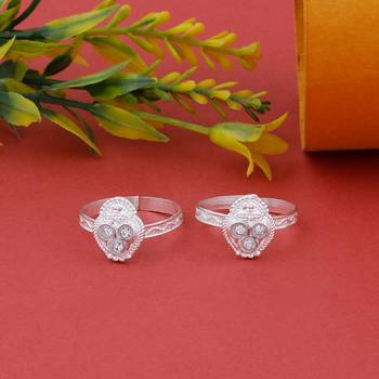 Lovely Stylish Adjustable Foot Finger Ring  Alloy Silver Plated Toe Ring 1