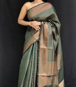 Green Woven Silk Blend Saree With Blouse