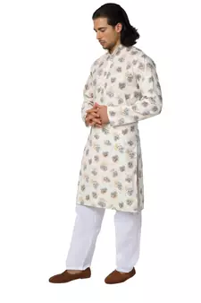 Mag Men's Cream Casual Cotton Blend Blue Printed Kurta  Pajama SetFor Men