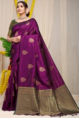 Pink Woven silk blend Saree With Blouse 1