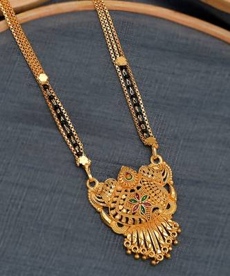 Long golden Mangalsutra with pendant 2