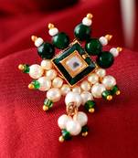 Gold plated Green beads Square nath