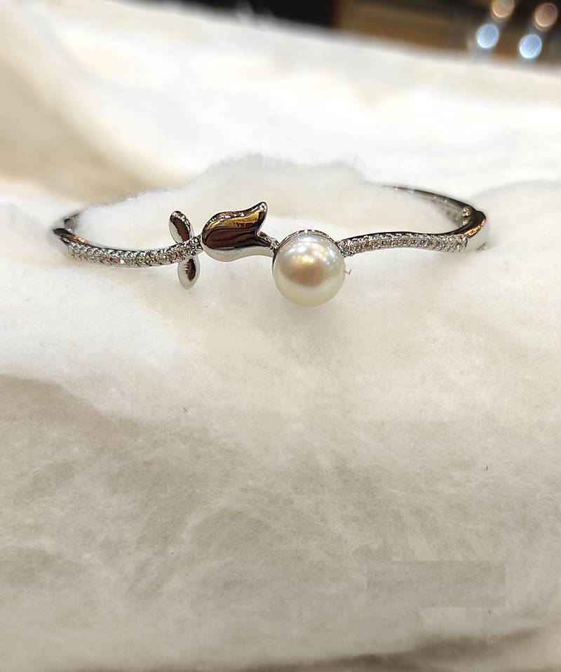 White pearl bracelets