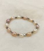 Multicolor pearl bracelets