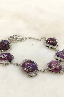 Pink mother of pearl bracelets