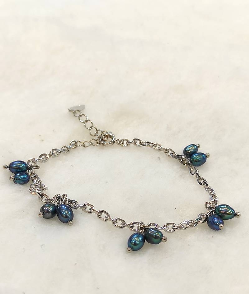 Blue pearl bracelets