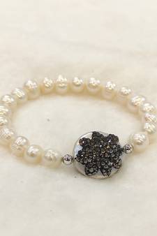 Multicolor pearl bracelets