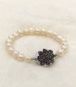 Multicolor pearl bracelets