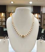 White pearl necklace-sets