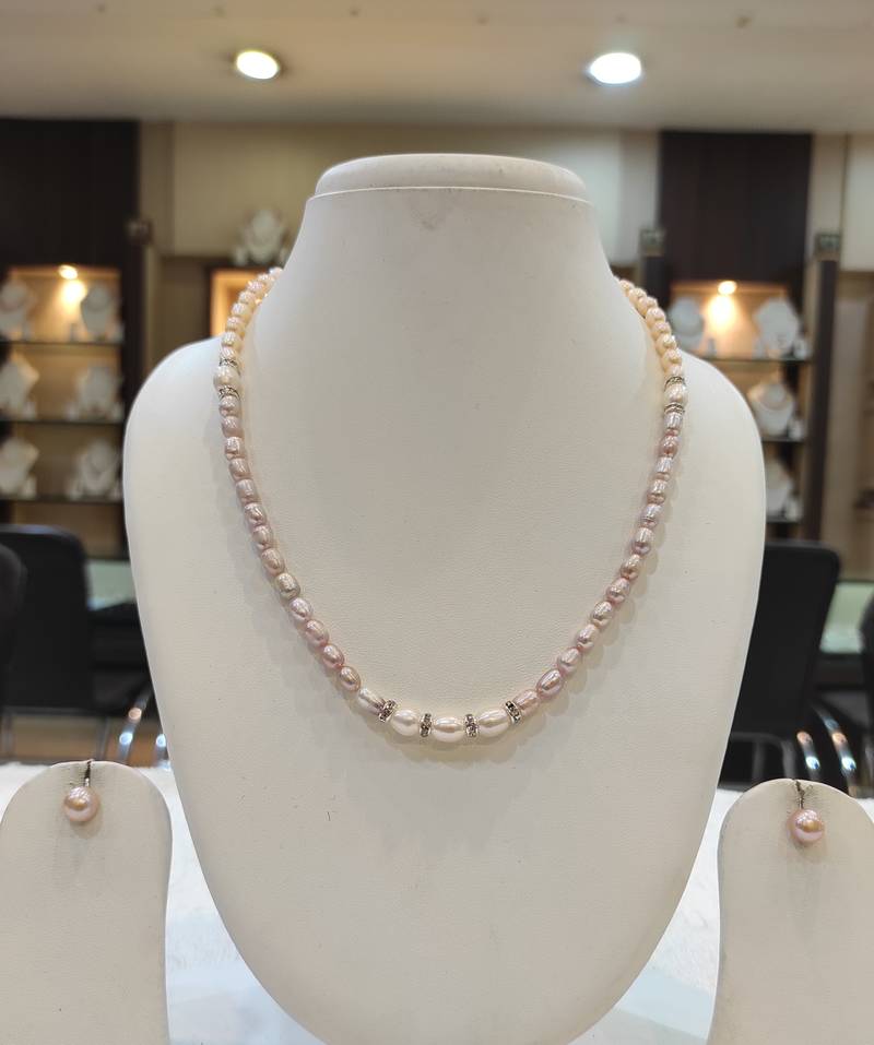 Pink pearl necklace-sets