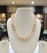White pearl necklace-sets