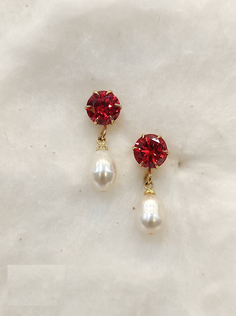 White pearl earrings