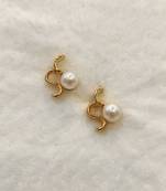 White pearl earrings