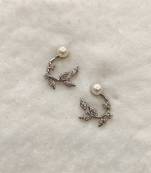 White pearl earrings
