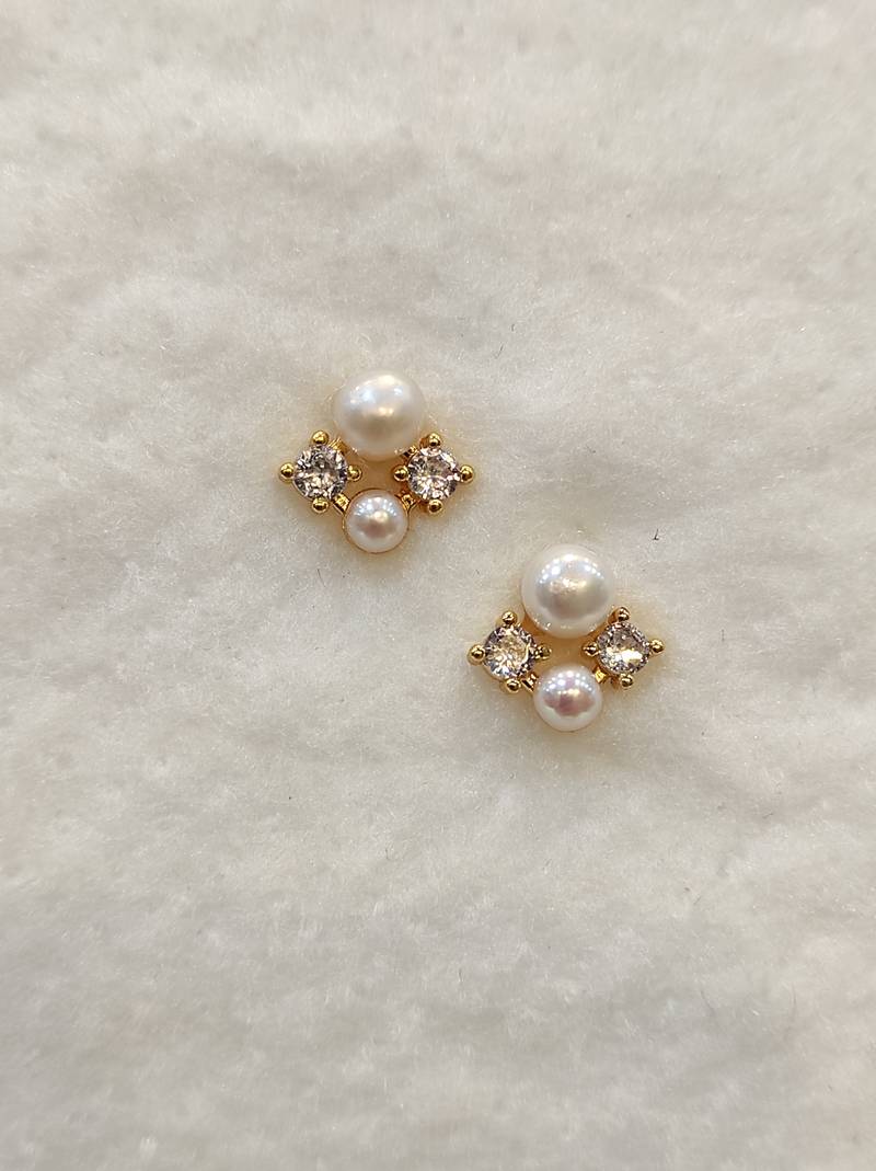 White pearl earrings