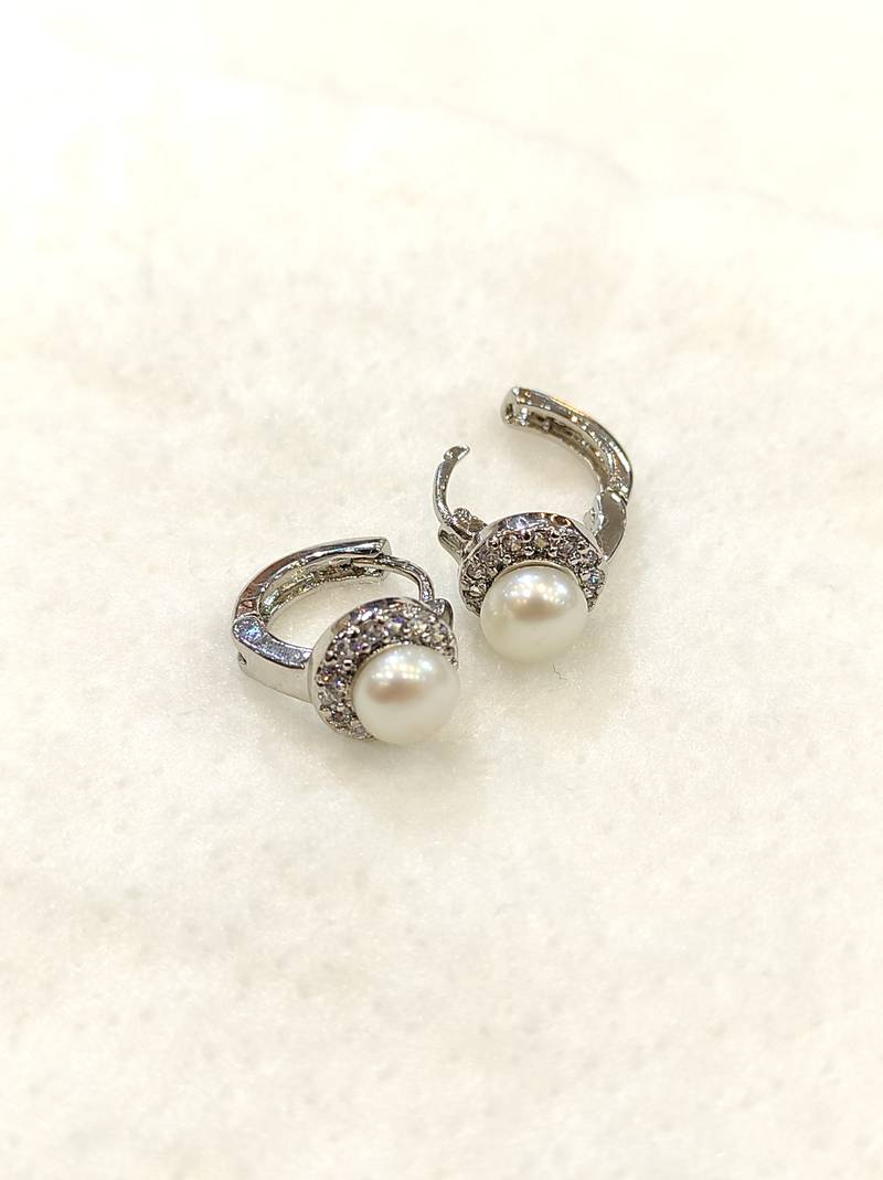 White pearl earrings