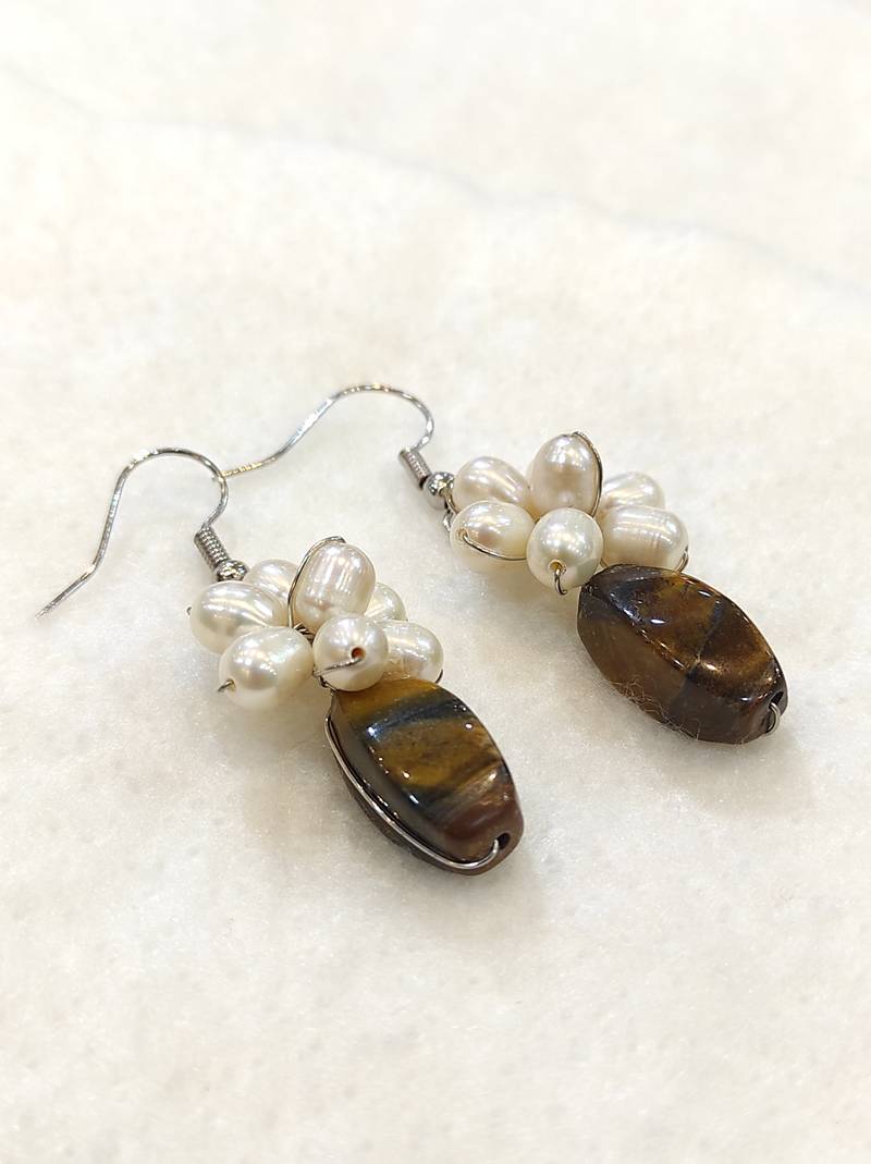 White pearl earrings