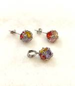 Multicolor diamond pendants
