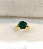 Green coral rings
