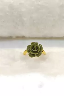 Green coral rings